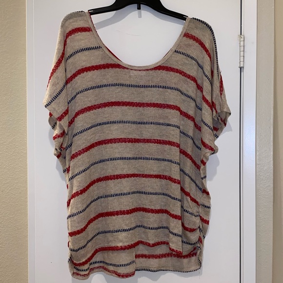 🔴Sweater Top🔴 - Picture 1 of 4